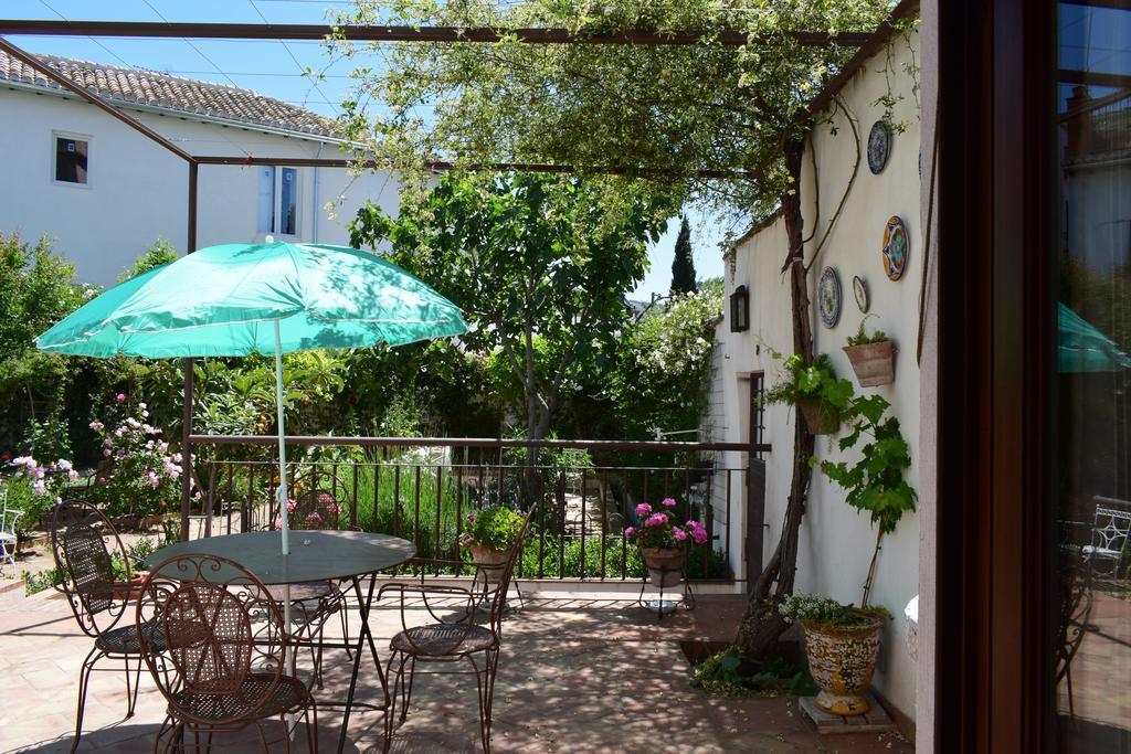 Carmen De Ramilla, Encantadora Guesthouse Con Piscina Soleada Granada Buitenkant foto
